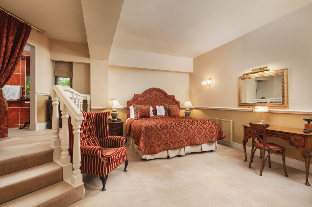 BedroomCourtyardSuperior_1